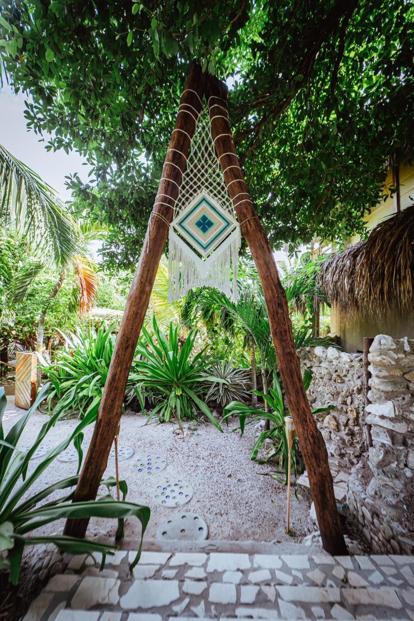 Namaste Beach Club & Hotel Playa de Punta Arena Exterior photo